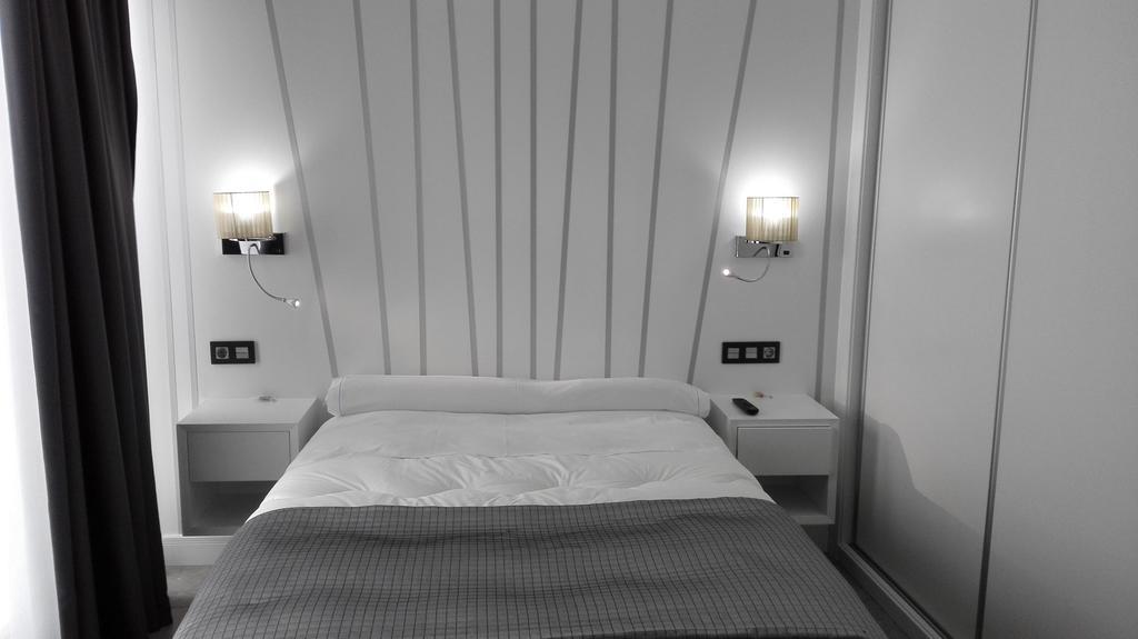 Apartamentos Las Palmeras Палма дел Рио Стая снимка