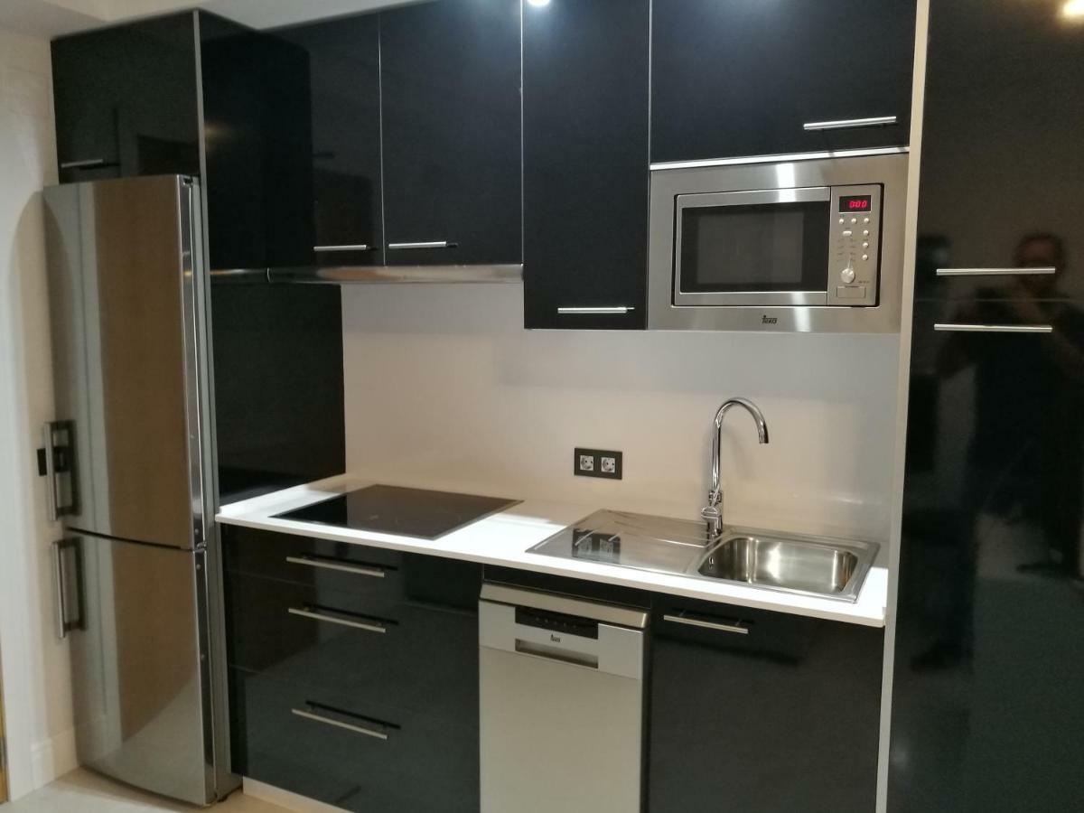 Apartamentos Las Palmeras Палма дел Рио Екстериор снимка